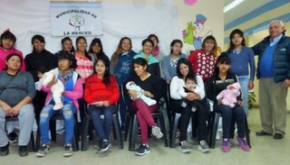 "Cigüeñitas", un programa de apoyo a madres adolescentes