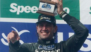 Ganó Silva pero fue descalificado y Moriatis se subió a lo más alto del podio