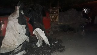 Murió carbonizado dentro de un camión