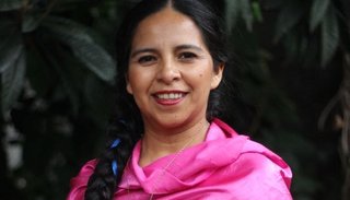 Agredieron a Mariana Carrizo por pronunciarse a favor del aborto legal