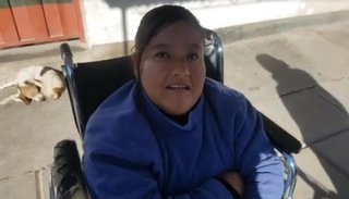 VIDEO: No la dejaron entrar a un boliche por estar en silla de ruedas