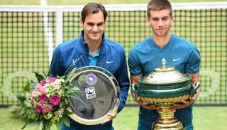 Federer perdió la final en Halle y cedió el Nº1 del ranking ATP
