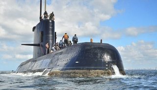Homenaje a submarinistas del ARA San Juan