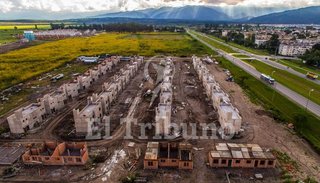 La construcción perdió tres mil obreros en lo que va del año
