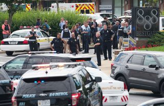Al menos cinco muertos en un tiroteo en periódico de Estados Unidos