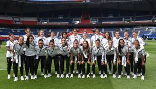 Las chicas se visten de gala