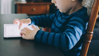 Ni tablets, ni celulares: qué dispositivos elige el emprendedor Martín Varsavsky para sus hijos