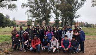 Estudiantes jujeños de paseo por Córdoba