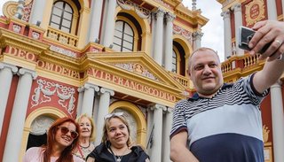 El 13 reciben a los primeros visitantes