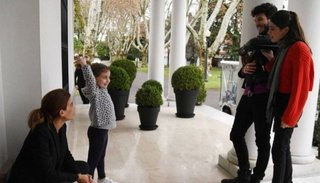 Tini Stoessel y Sebastián Yatra cantaron para Antonia Macri