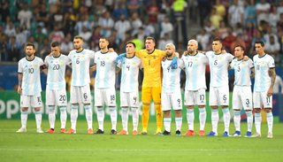 Argentina entrena y viaja a Belo Horizonte pensando en Paraguay