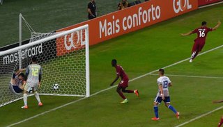 Próximo rival de Argentina, Qatar empató 2-2 con Paraguay. Mirá los goles