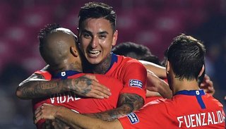 Mirá los goles. Chile presenta sus credenciales con una goleada a Japón