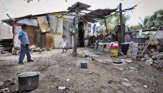 Una familia tipo necesitó en mayo $30.338 para no ser pobre