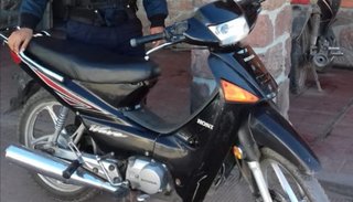 Recuperan moto que fue robada en asentamiento