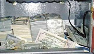 Instaló una caja fuerte y luego robó un millón de pesos