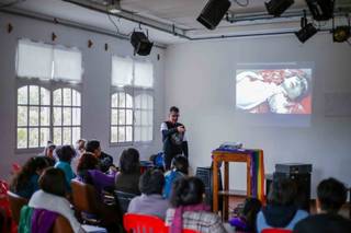 Teatro con reflexión sobre géneros, obras y espacios de formación