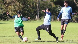 Entrena con otro amistoso en la mira