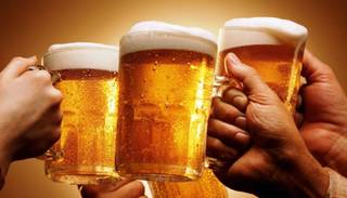 La Anmat prohibió la venta en todo el país de tres cervezas importadas