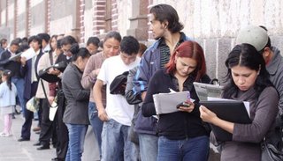 Según datos oficiales, en el último año se perdieron más de 203 mil empleos