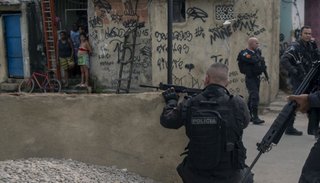 La Selección, a 100 metros de la favela Ciudad de Dios