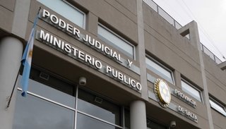 Enviudó, se fue a vivir al Sur y dejó a todos sus hijos en Salta al cuidado de terceros