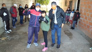 Entrega de materiales de boxeo en Bº Unión