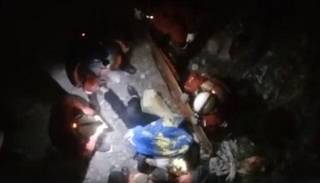 Detienen al sujeto  que arrojó a una mujer desde un puente 