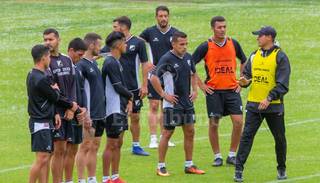Héctor Defrancesco: “La AFA va a considerar la categoría”