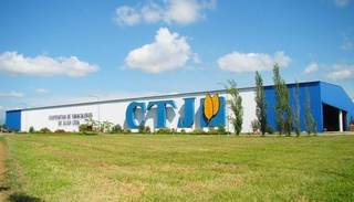 El test PCR realizado al operario que  tiene un familiar con covid dio negativo