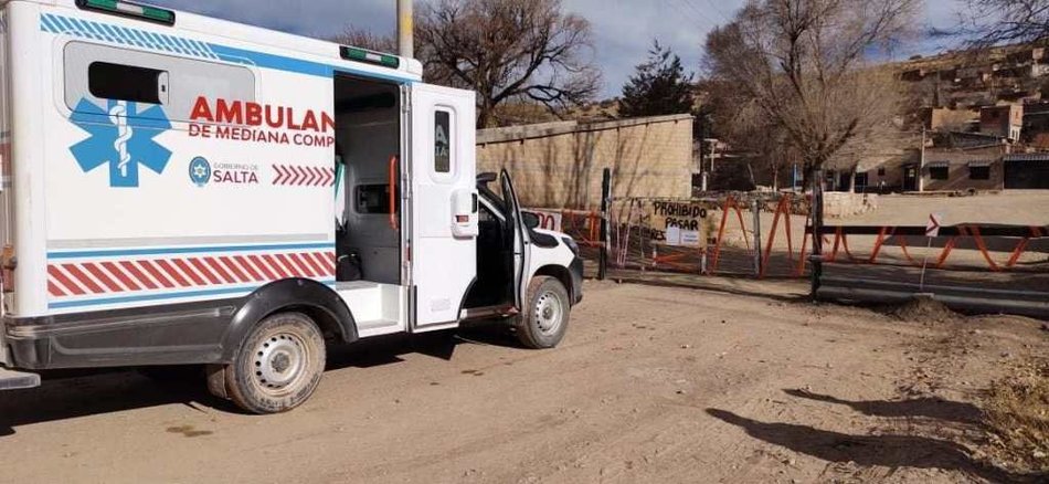 Cierran en Iturbe el paso a Iruya- Cierran en Iturbe el paso a Iruya