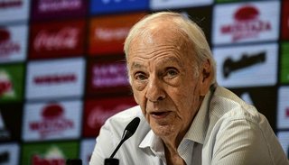 Menotti: “Gallardo se equivocó al pedir la vuelta de los entrenamientos”