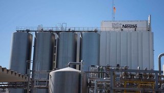 Nestlé reconoció que más del 60% de sus productos no son saludables