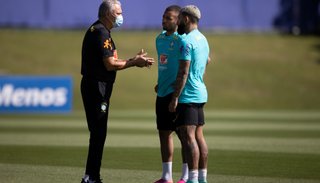 El plantel de Brasil está en contra de jugar la Copa América en su país