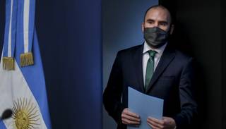 Pago parcial al Club de París para evitar caer en default