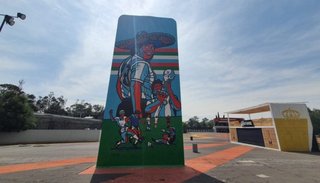 El Azteca, con el sello de Maradona