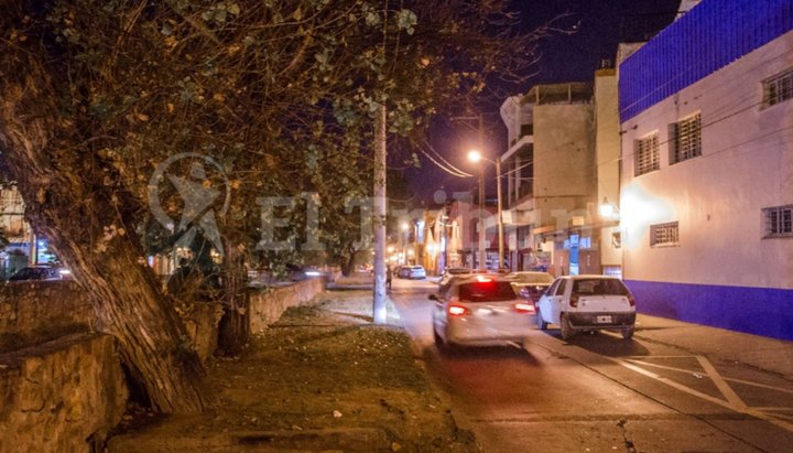 Escándalo de alcohol, robo y algo más en la madrugada salteña