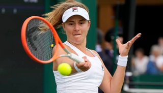 Nadia Podoroska volvió al ruedo con un triunfo