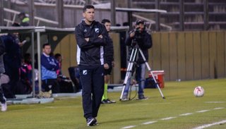 Cristian Zurita define una vacante en Central Norte