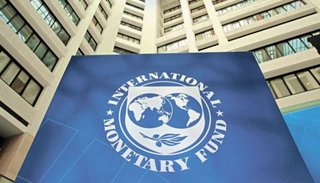 El FMI aprobó la primera revisión del acuerdo con Argentina y envía fondos