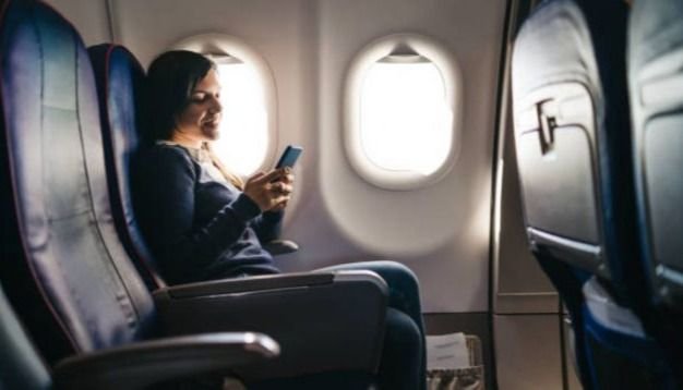VIDEO  Mirá el efectivo truco para viajar en avión sin que nadie se siente a tu lado