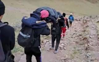 Impresionante rescate de una mujer en Molulo: la trasladaron durante 7 horas