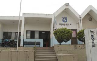 Una mujer fue asaltada a punta de pistola en Coronel Arias