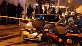 Detienen a dos secuestradores virtuales en Santa Ana II
