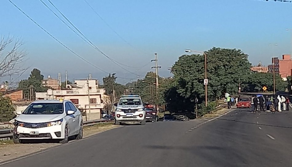 Tragedia en la ruta 9: dos motos chocaron contra un auto y hubo un muerto- Tragedia en la ruta 9: dos motos chocaron contra un auto y hubo un muerto