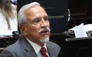 Avanzan proyectos del senador Romero