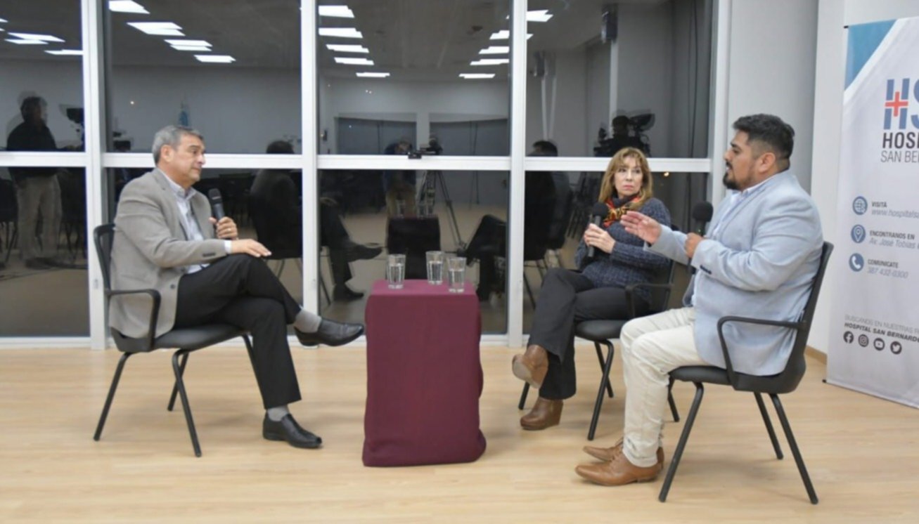 Mangione: "Ingresan al IPS $18 mil millones y se gastan 24 mil millones"