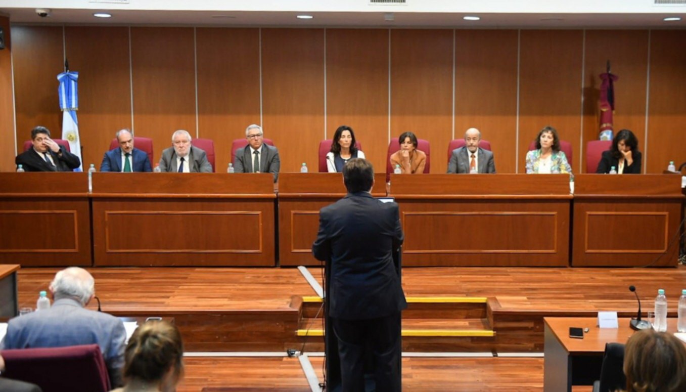 Sin apartarse, la Corte de Justicia rechazó los amparos de Mariño y Pfister Aráoz