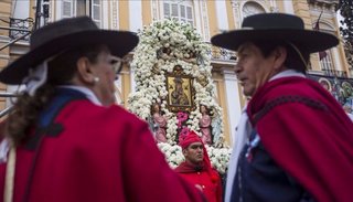 Una procesión con firme devoción gaucha