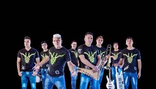 ¿Qué artistas se presentarán mañana en los Hornitos?